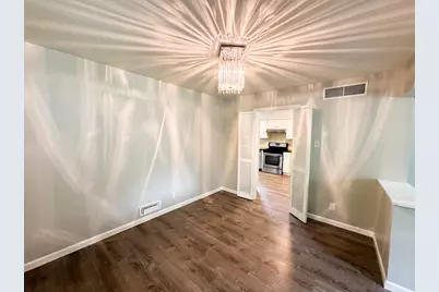 6461 Danbury Lane, Dallas, TX 75214 - Photo 12