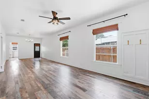 206 S Pendell Ave, Cleburne, TX 76033 - Photo 6