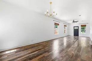 206 S Pendell Ave, Cleburne, TX 76033 - Photo 8