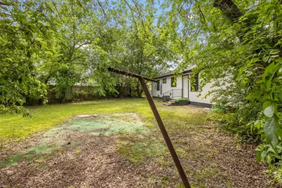 8033 Komalty Drive, Dallas, TX 75217 - Photo 22