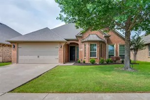 309 Hudson Ln, Burleson, TX 76028 - Photo 1