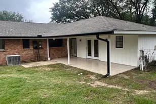 1018 Clark, Mexia, TX 76667 - Photo 16
