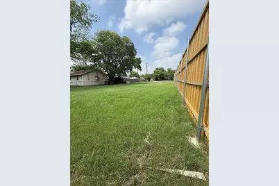 4604 Red Bud Court, The Colony, TX 75056 - Photo 10