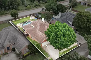 5406 Timber Park Dr, Flower Mound, TX 75028 - Photo 6