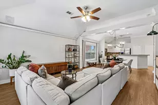 1013 Warbler, Aubrey, TX 76227 - Photo 6