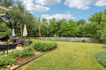 1013 Warbler, Aubrey, TX 76227 - Photo 34