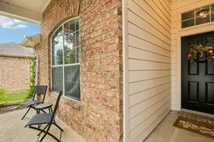 1013 Warbler, Aubrey, TX 76227 - Photo 4