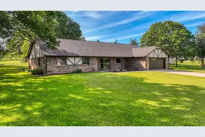 101 Meadow Court, Weatherford, TX 76086 - Photo 2