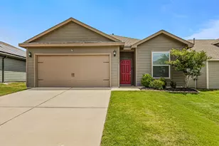 1916 Pondera St, Ponder, TX 76259 - Photo 2