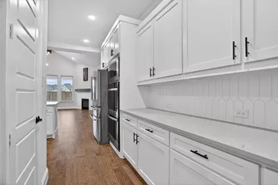 2313 Meek Woods Lane, Mansfield, TX 76063 - Photo 10