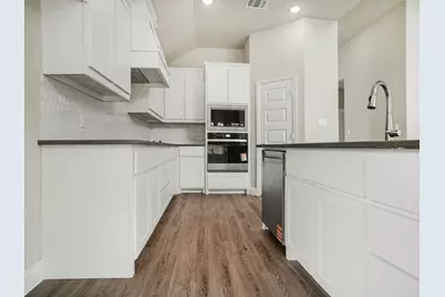 733 Candace Drive, DeSoto, TX 75115 - Photo 14