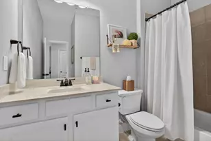 2667 Nottingham Dr, Lewisville, TX 75067 - Photo 10