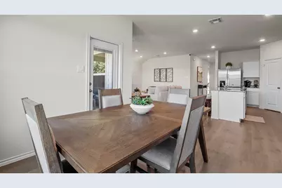3302 Charleston Drive, Ennis, TX 75119 - Photo 8