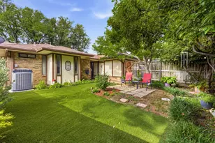 9519 Robin Meadow Dr, Dallas, TX 75243 - Photo 26
