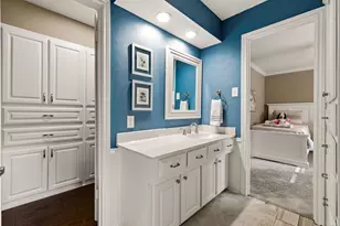 9519 Robin Meadow Dr, Dallas, TX 75243 - Photo 20
