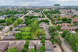2513 S 2nd St, Waco, TX 76706 - Photo 14