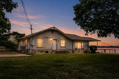 5757 Parkside Court, Granbury, TX 76048 - Photo 1