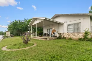 5757 Parkside Ct, Granbury, TX 76048 - Photo 20