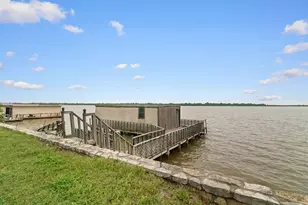 5757 Parkside Ct, Granbury, TX 76048 - Photo 24