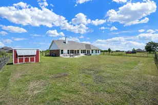 736 Audra Cir, Rhome, TX 76078 - Photo 22