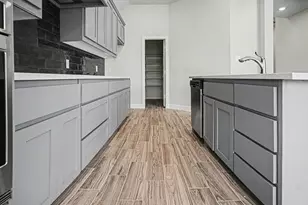 140 Crystal Lk Ln, Red Oak, TX 75154 - Photo 8
