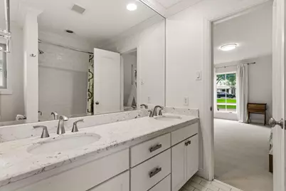 7043 Prestonshire Lane, Dallas, TX 75225 - Photo 22