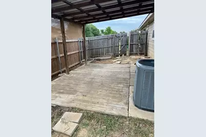 319 Candlewood Circle, Gainesville, TX 76240 - Photo 14