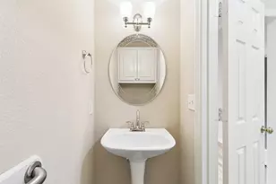 110 Crestway Dr, Cedar Hill, TX 75104 - Photo 12