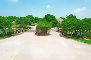 110 Crestway Dr, Cedar Hill, TX 75104 - Photo 26