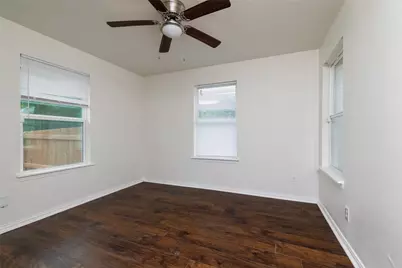 805 E Belt Line Road, DeSoto, TX 75115 - Photo 10