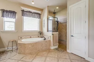 2401 Eagle Narrows Ct, Fort Worth, TX 76179 - Photo 22