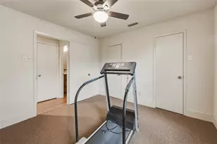 9319 Chimney Corner Ln, Dallas, TX 75243 - Photo 12