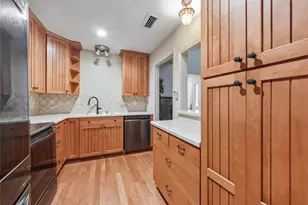 9319 Chimney Corner Ln, Dallas, TX 75243 - Photo 14