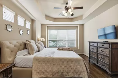 12102 Jackson Creek Drive, Dallas, TX 75243 - Photo 16