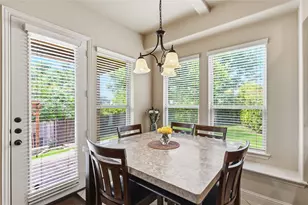 12102 Jackson Creek Dr, Dallas, TX 75243 - Photo 12