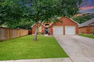 2505 Persimmon Dr, Little Elm, TX 75068 - Photo 1