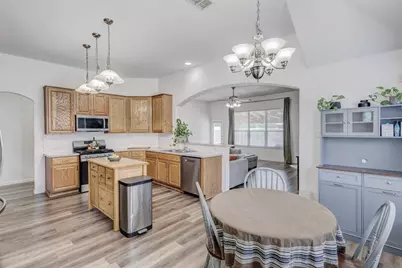 2505 Persimmon Drive, Little Elm, TX 75068 - Photo 4