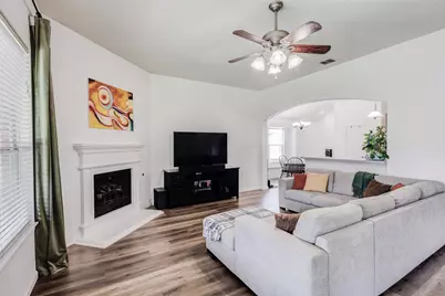 2505 Persimmon Drive, Little Elm, TX 75068 - Photo 8