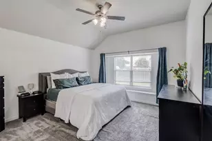 2505 Persimmon Dr, Little Elm, TX 75068 - Photo 12