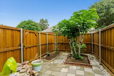 6015 Thursby Avenue, Dallas, TX 75252 - Photo 2