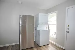2724 Wayside Ave, Fort Worth, TX 76110 - Photo 6