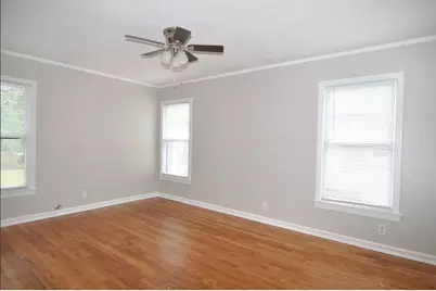 2724 Wayside Avenue, Fort Worth, TX 76110 - Photo 8