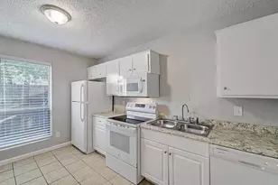 1901 Kingswood Ct, Denton, TX 76205 - Photo 4