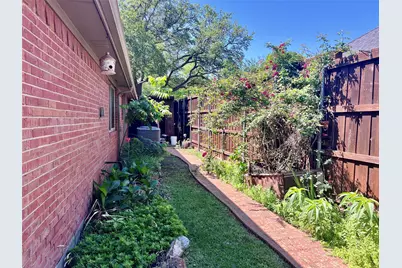 3601 Sailmaker Lane, Plano, TX 75023 - Photo 16