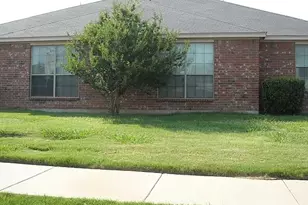 2119 Ragland Rd, Mansfield, TX 76063 - Photo 4