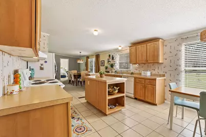 7406 Lakeview Drive, Bonham, TX 75418 - Photo 10