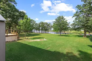 7406 Lakeview Dr, Bonham, TX 75418 - Photo 26
