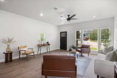 913 Colorado River Drive, Granbury, TX 76048 - Photo 6