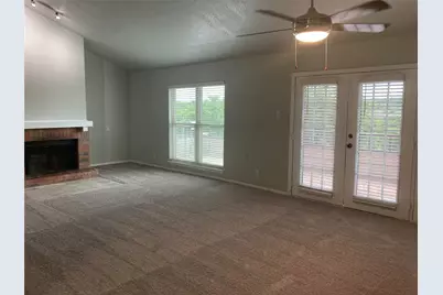 752 Haven Lane, Fort Worth, TX 76112 - Photo 4