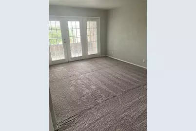 752 Haven Lane, Fort Worth, TX 76112 - Photo 12